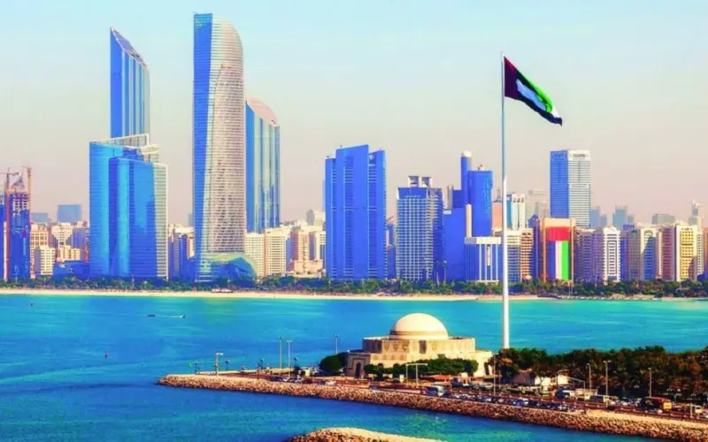 انطلاق قمة «إيكونومي ميدل إيست 2026» في أبوظبي بمشاركة واسعة من قادة الاقتصاد والأعمال